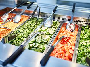 Die Salatbar in der Elbe Die Salatbar in der Elbe
