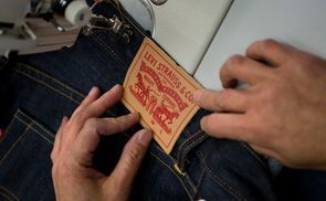 Das Levi’s® Two Horse Design