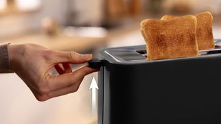 Nie wieder die Finger verbrennen beim Toasten.