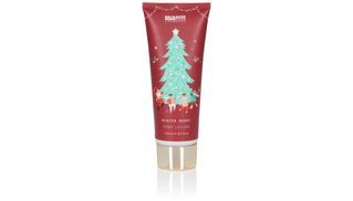 Winterliche Fußlotion mit fruchtigem Beeren Duft