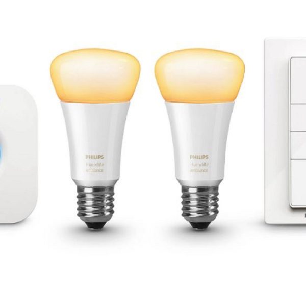 Ein Starterset der Smart-Home-Lösung Philips Hue white ambiance