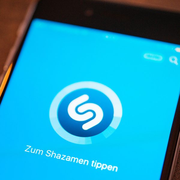 Shazam-App auf dem Smartphone