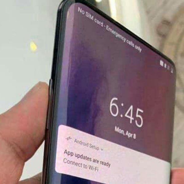 OnePlus 7 Pro Leakbild mit Edge-to-Edge-Fullscreen