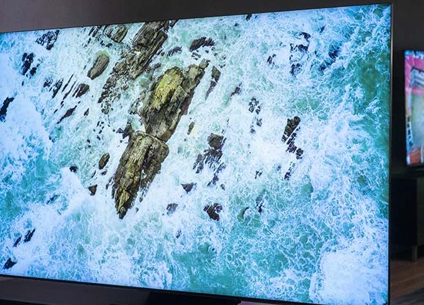 Samsung Fernseher ohne Rand auf CES