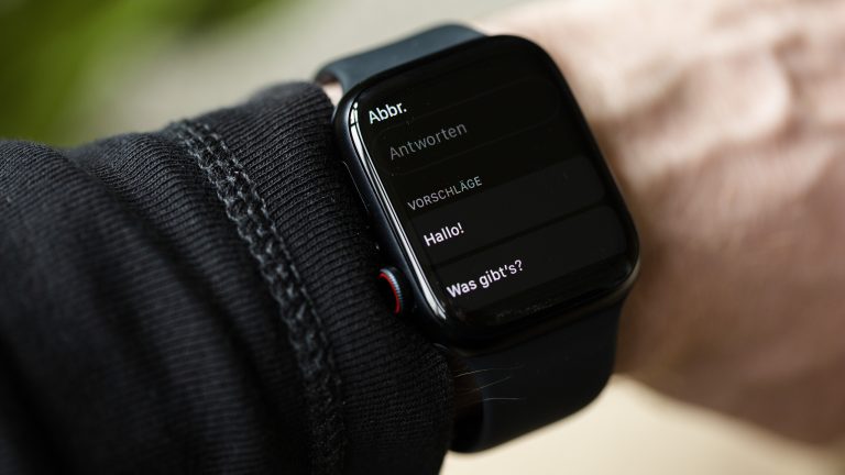 So nutzt du WhatsApp auf der Apple Watch OTTO