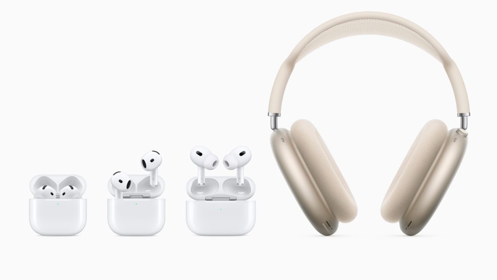 Verschiedene AirPods-Modelle nebeneinander. AirPods 4 im Case, AirPods 4 halb im Case, AirPods Pro 2 über dem Case, AirPods Max 2.