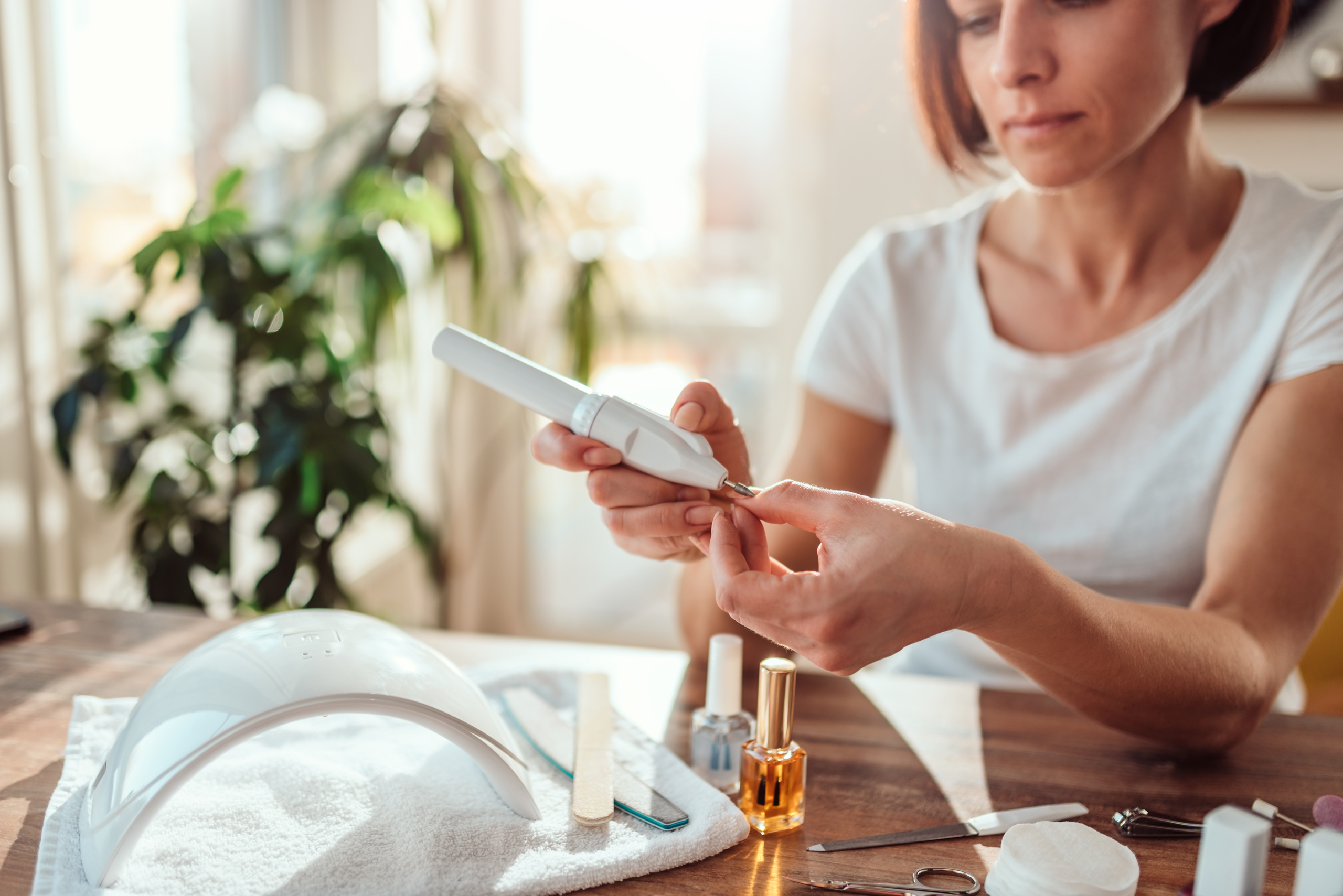 Nagelstudio-zu-Hause-Das-k-nnen-elektrische-Nagelfeilen